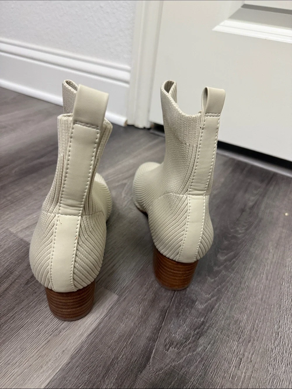 Joie Cream Knit Ankle Sock Booties 8.5